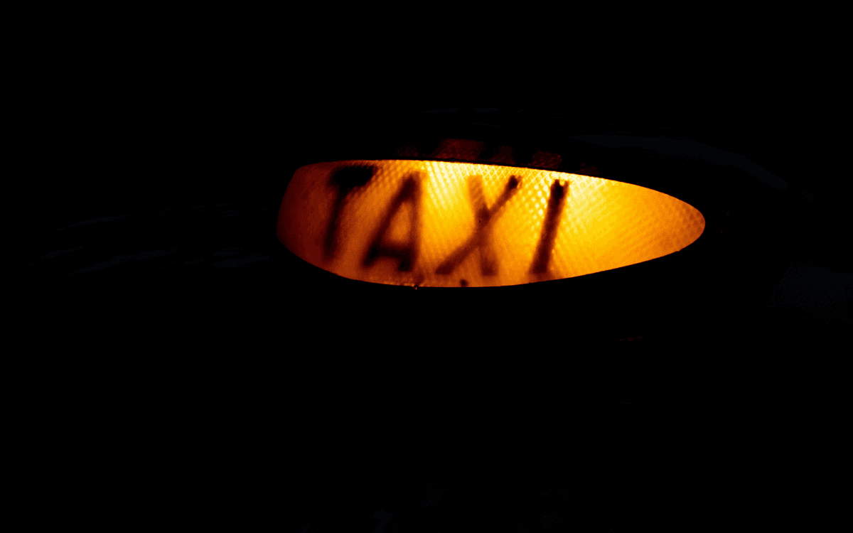 How much is a taxi from Agadir to Taghazout?