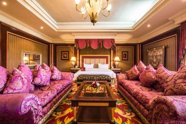 Hotel Royal Mirage